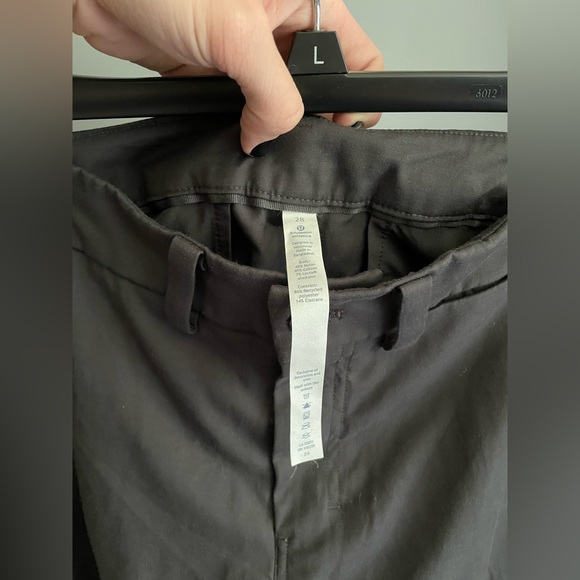 Lululemon Commission Shorts Mens Size 28 - Picture 3 of 4
